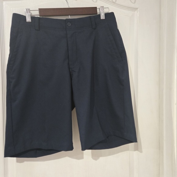Nike Standard Fit Navy Blue Golf Shorts Size 32 M Link, Athleisure Club - Picture 3 of 6